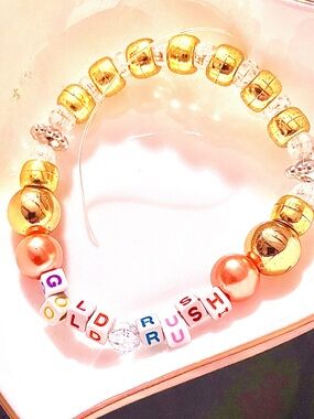 BUY1GET1FREE
 EVERMORE bracelet